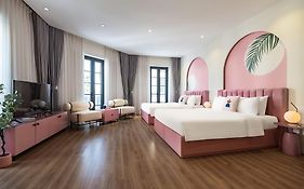 Ha Long Essence Boutique Hotel